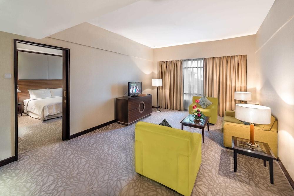 Eastin Hotel Kuala Lumpur Petaling Jaya Eksteriør bilde Suite