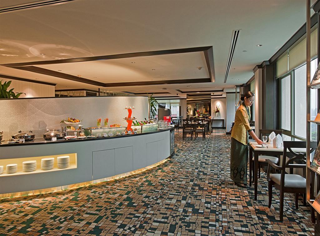 Eastin Hotel Kuala Lumpur Petaling Jaya Eksteriør bilde The Club lounge at Kuala Lumpur International Airport