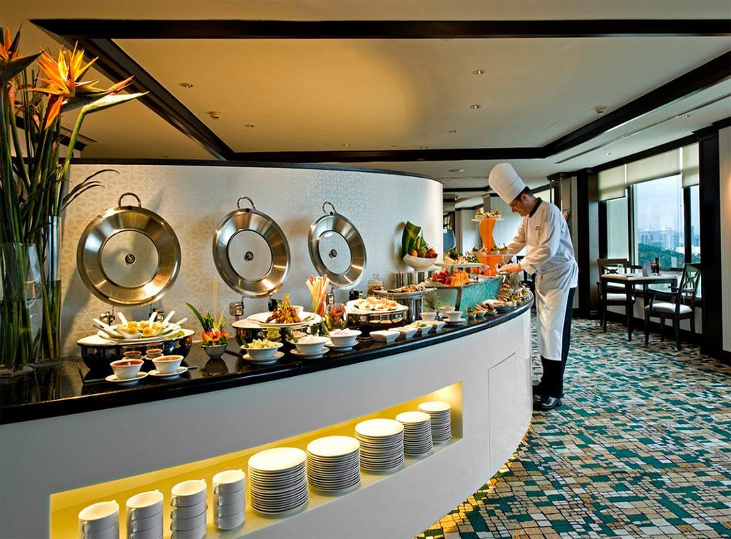 Eastin Hotel Kuala Lumpur Petaling Jaya Eksteriør bilde A buffet at a hotel