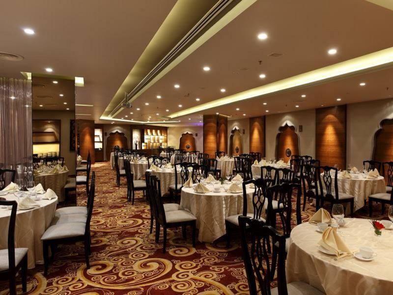 Eastin Hotel Kuala Lumpur Petaling Jaya Eksteriør bilde Interior of the restaurant