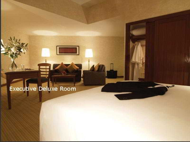 Eastin Hotel Kuala Lumpur Petaling Jaya Eksteriør bilde Executive Deluxe Room