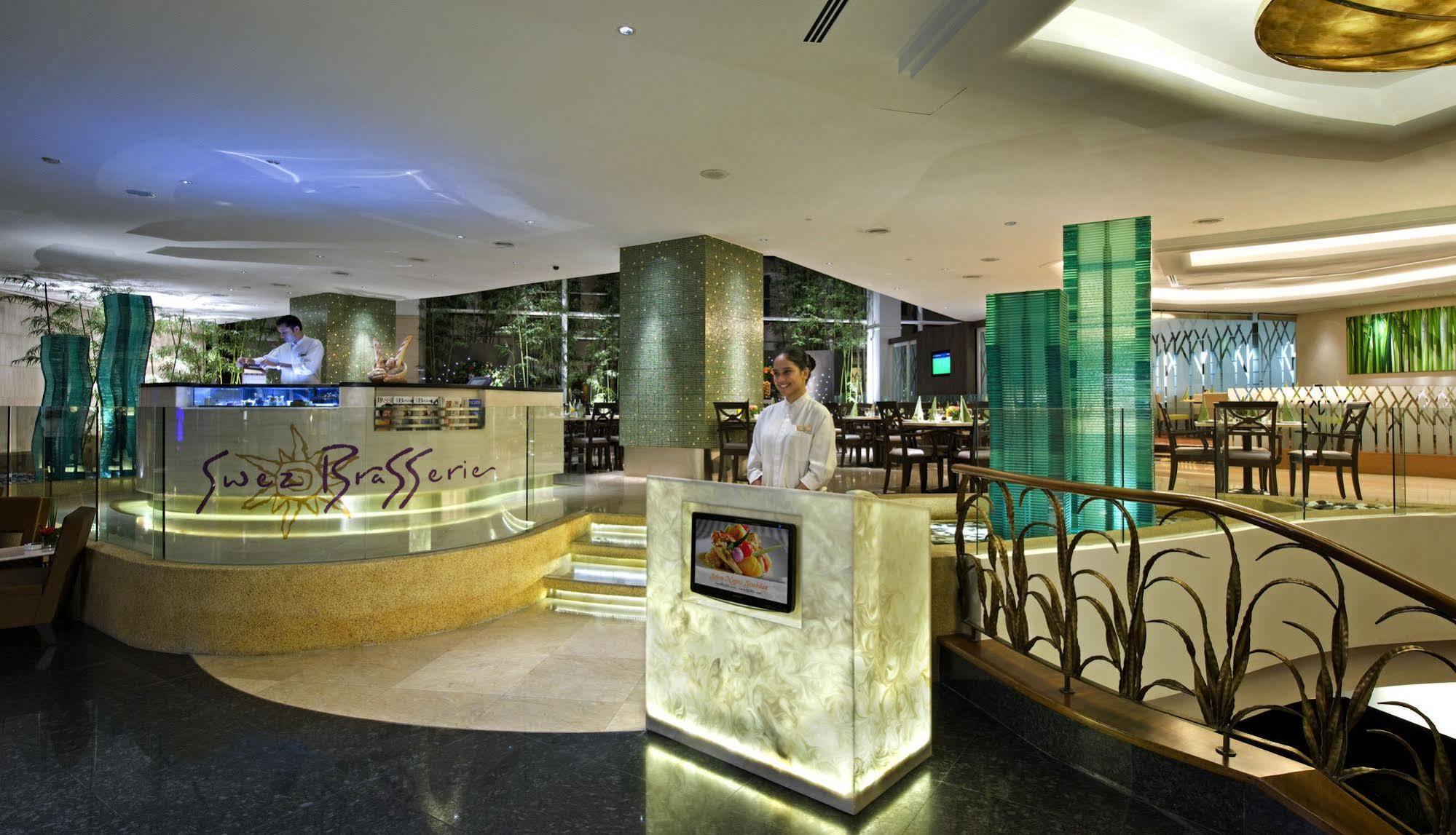 Eastin Hotel Kuala Lumpur Petaling Jaya Interiør bilde The lobby of the hotel